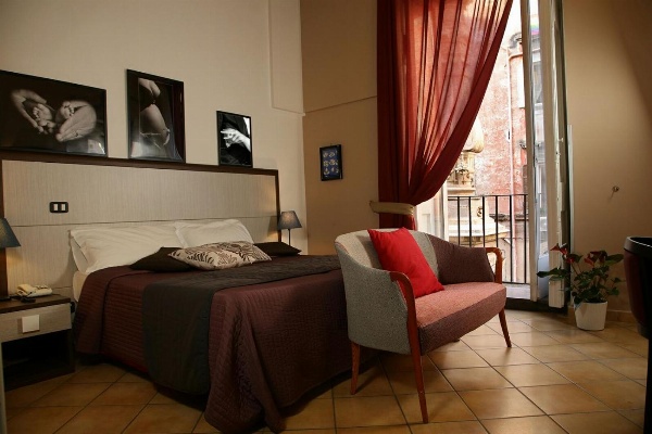 Caravaggio Hotel image 1